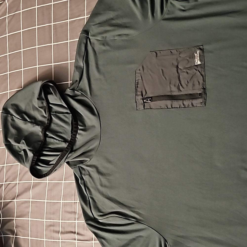 Quiksilver waterman rashguard